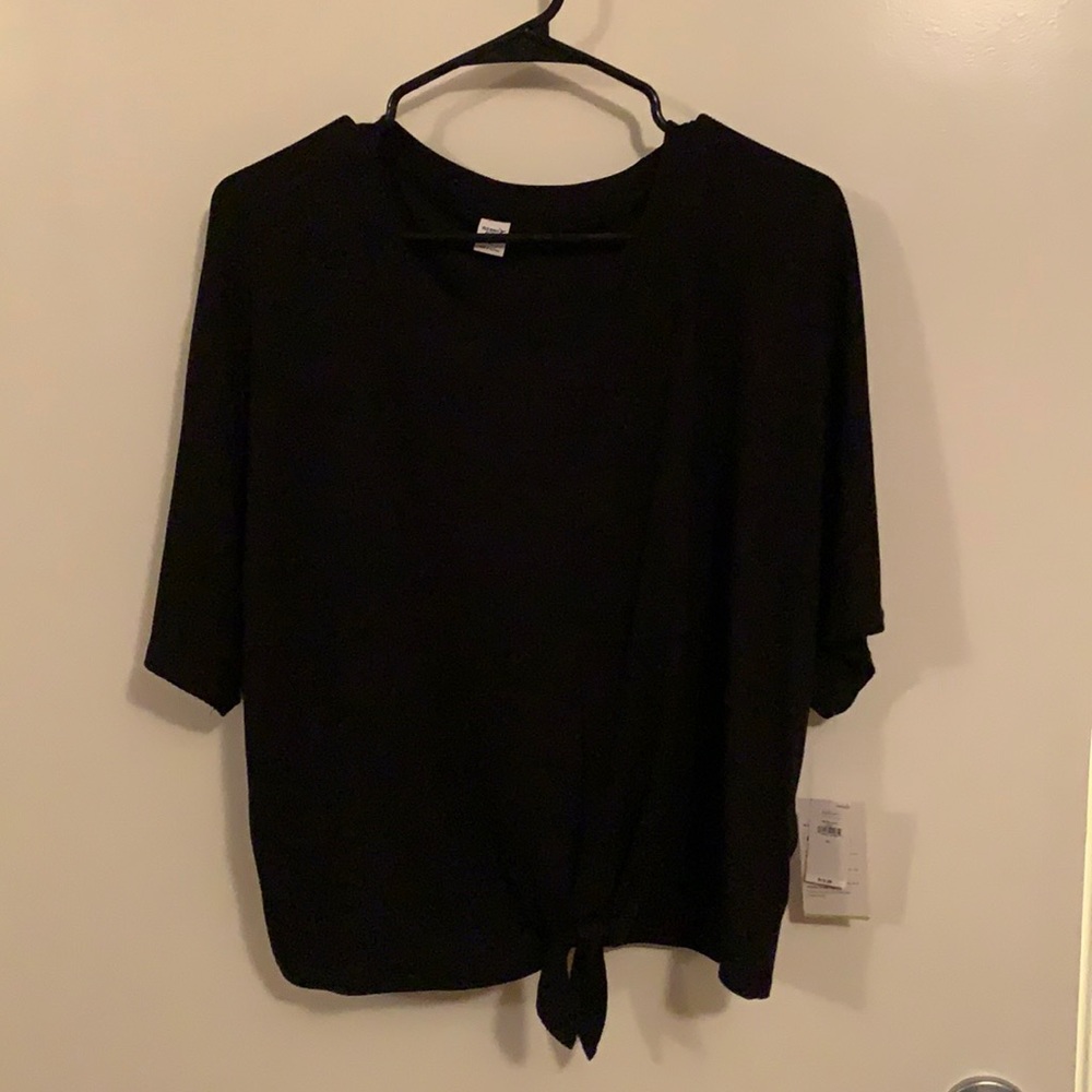 NWT Old Navy Active Go-Dry Black Tie Front Top XL